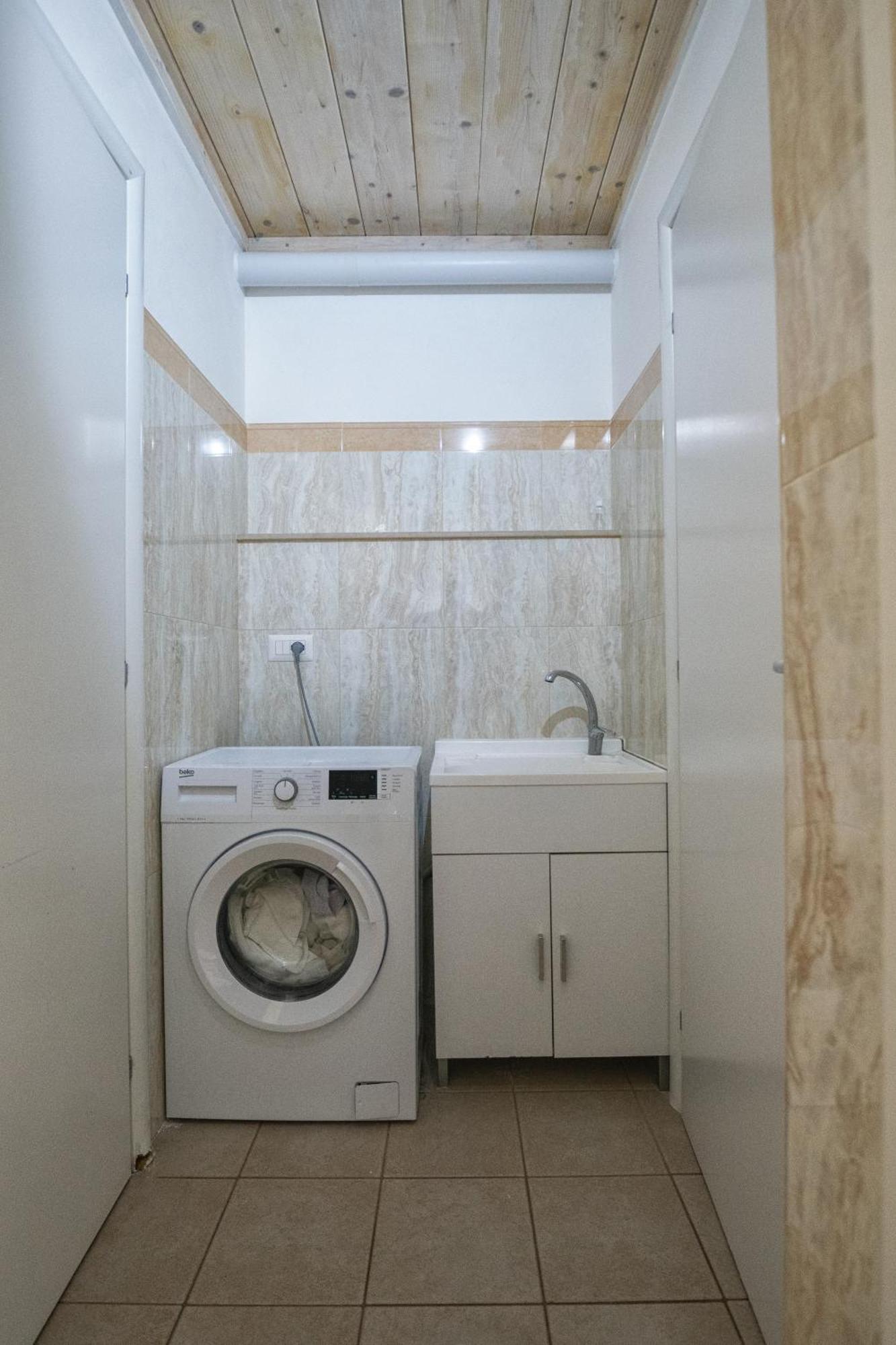 Shiny House Elegant Apartment In The City Center Martina Franca Esterno foto